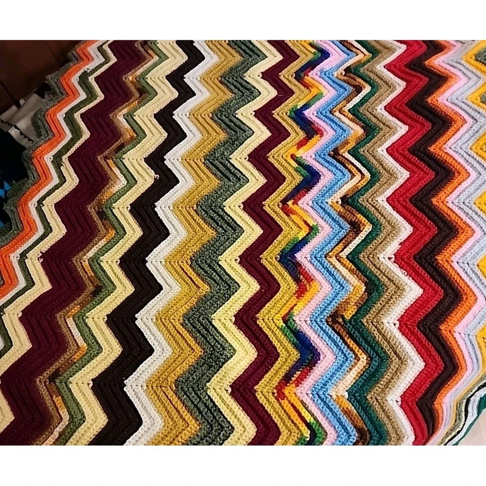 Vtg 70s Handmade Chevron Heavy Multi Color Crocheted Afghan 56